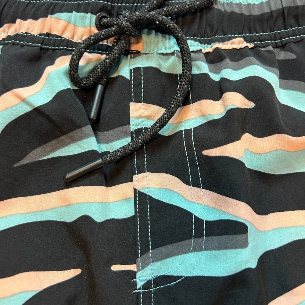 Neff Multi‎ Colored Zebra Stripes Swim Trunks Board Shorts Youth Boys Size Large